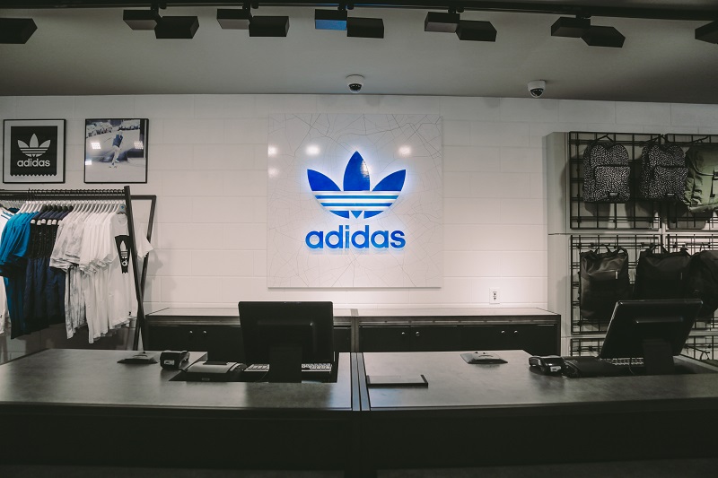 adidas store queen street