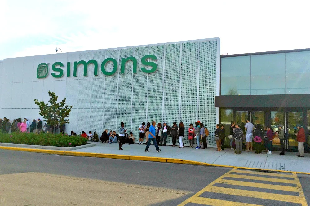 (Photo:  University of Alberta School of retailing )&nbsp;