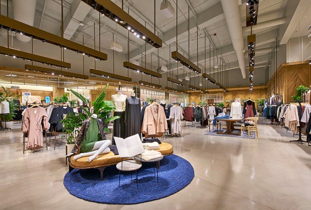 (Inside the new chicago gold coast aritzia. Photo: supplied) 