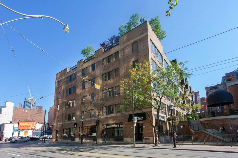 ('The bentley' condominium building at 55 Lombard Street in Toronto got its start as a parking garage. Photo: juliekinnear.com)
