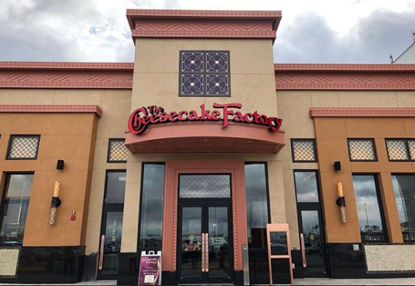 (The Cheesecake Factory Canada - Instagram)