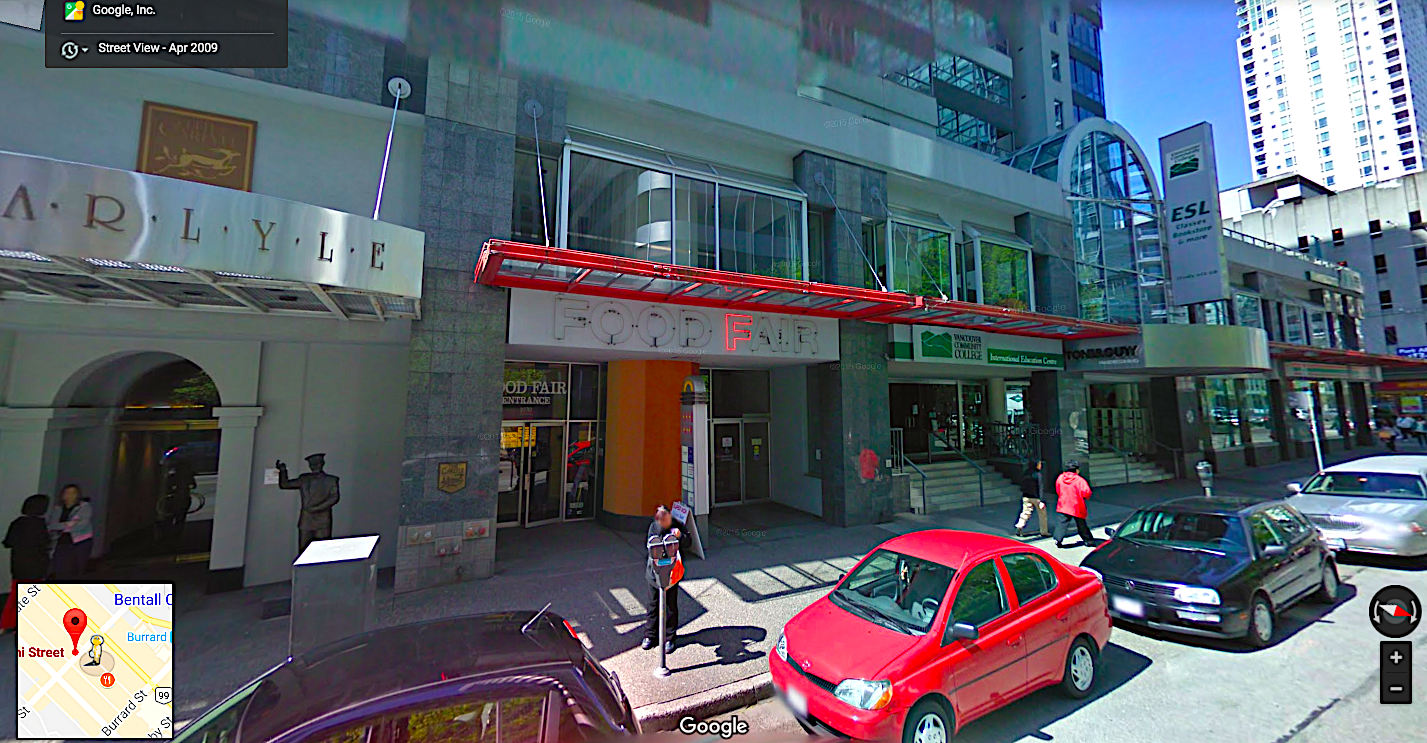 (Things were certainly different in April of 2009 when Google Street View caught this glimpse of The Carlyle)&nbsp;