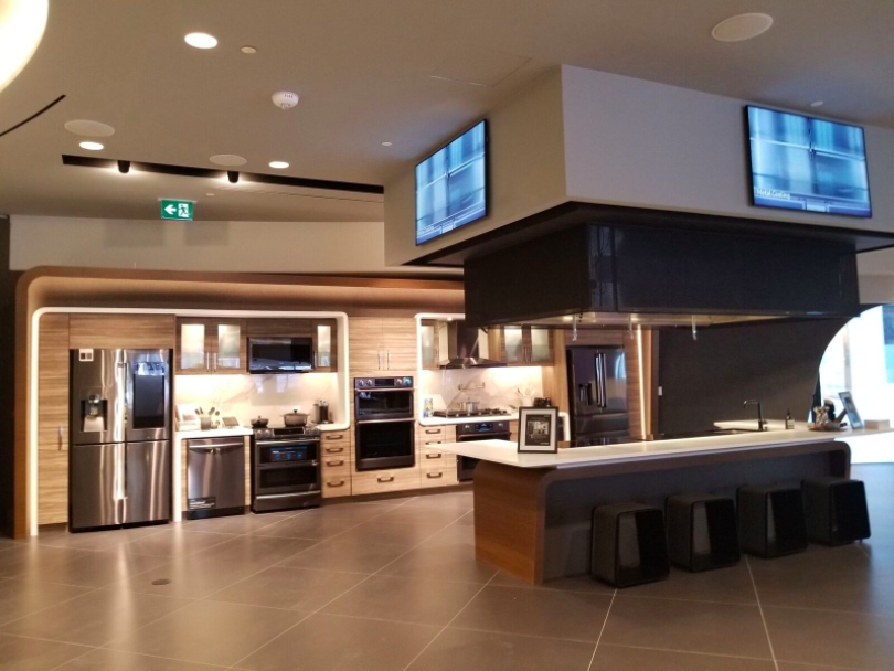(Demonstration Kitchen on the store's second floor. Photo: Samsung)&nbsp;