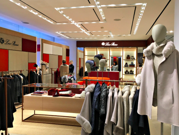(Holt Renfrew Bloor Street, photo: Craig Patterson)