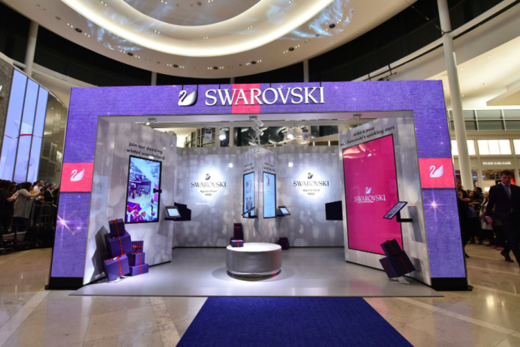 (Pop-up at Square one in Mississauga. Photo: Tom Sandler Photography) 