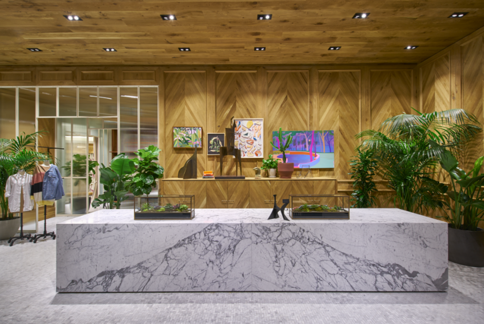(Chicago Rush Street Flagship. Photo: Aritzia) 