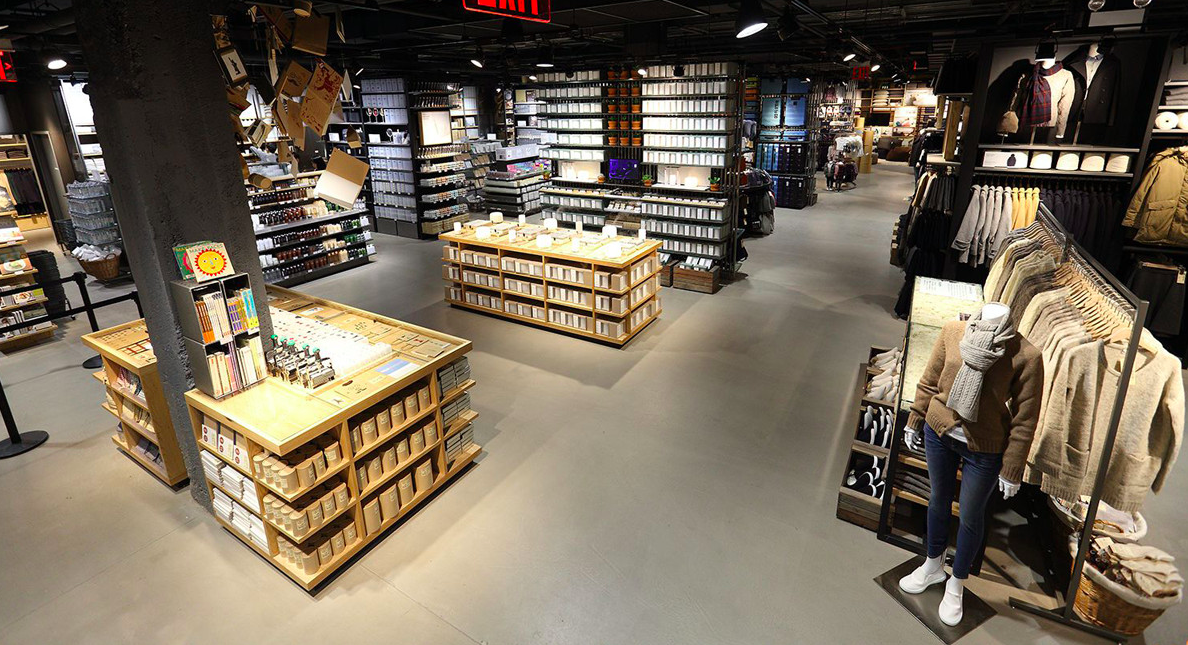 (Photos above and below are via MUJI)