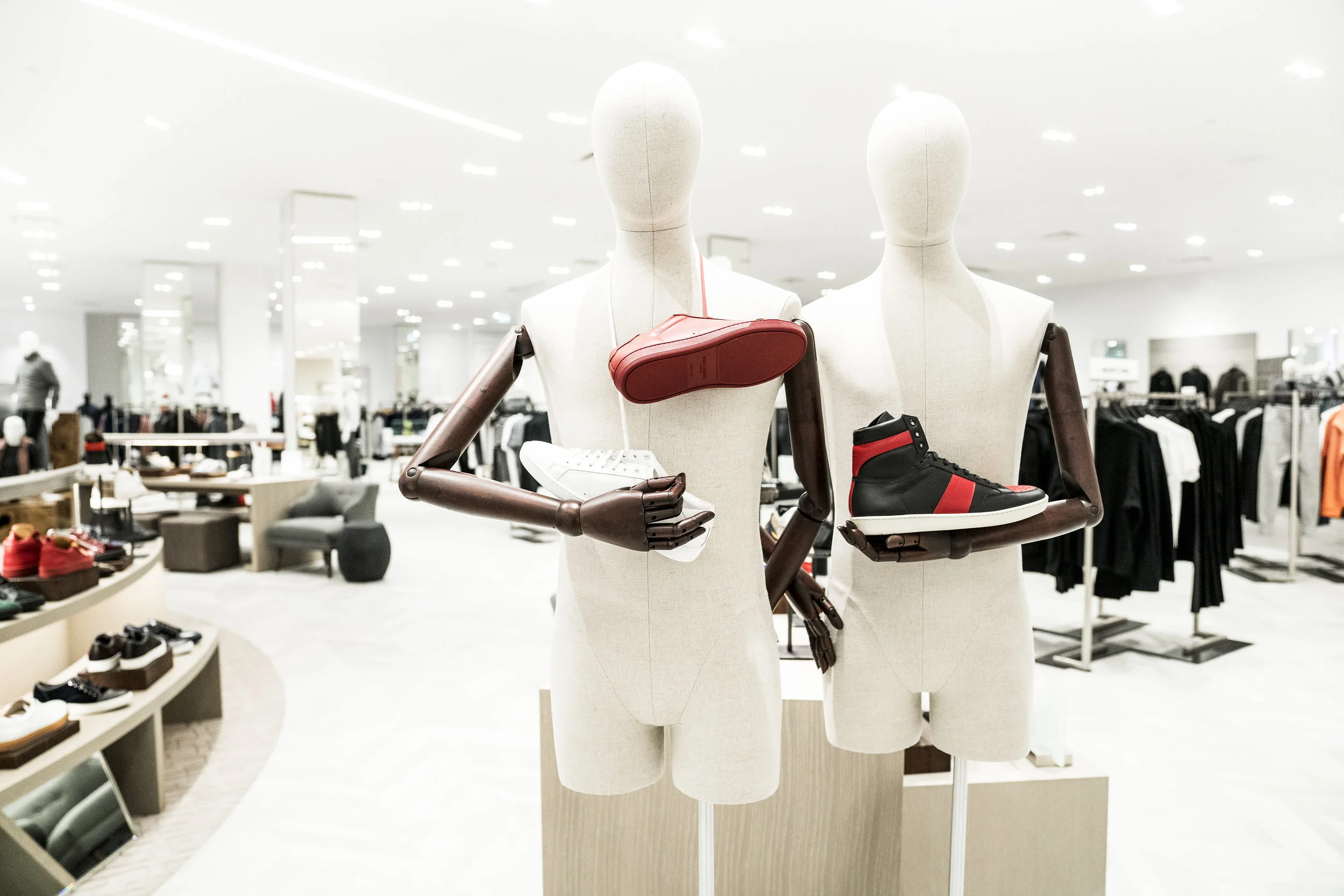 (Men's Accessories. Photo: Saks Fifth Avenue) 