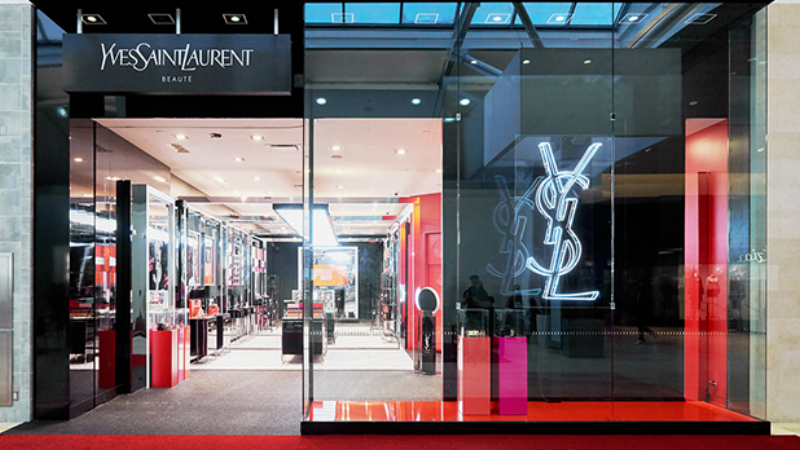 YSL Beauty opens its first freestanding pop-up shop in Canada. Photo:  Hannah Yakobi and courtesy of YSL