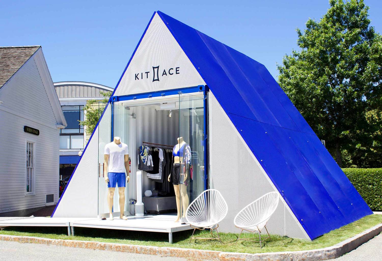 Kit and Ace Eh-Frame Pop-Up (Cape Cod). Photo: Addicted To Retail