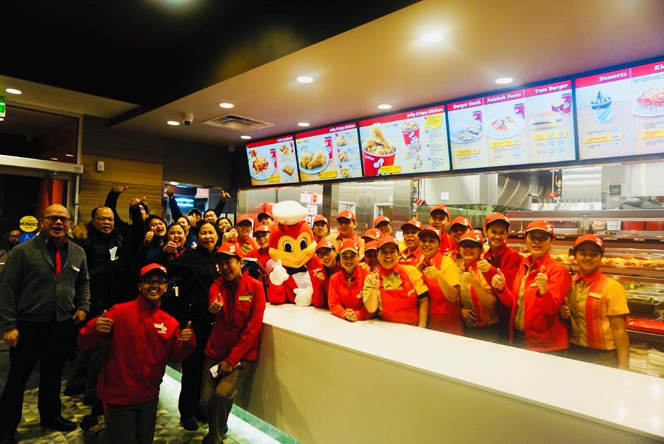Filipino Fast Food Chain Jollibee To Open 100 Canadian