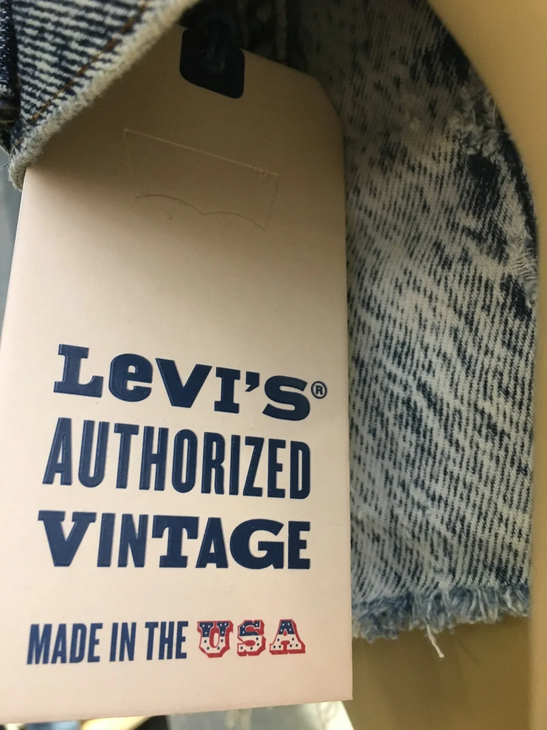 Levi’s Expands Canadian Operations as it Unveils Canadian Flagship