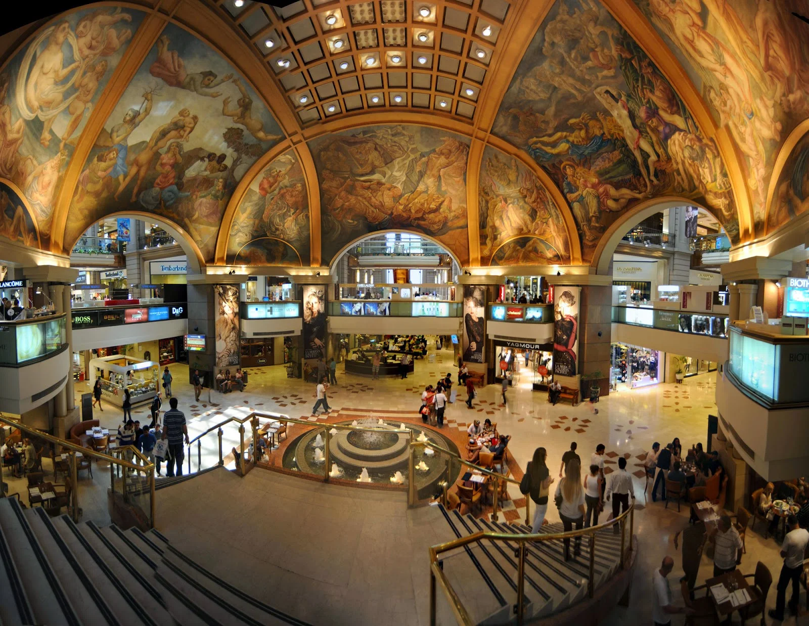 Galerías Pacífico shopping centre in Buenos Aires, Argentina. Photo:&nbsp; De Paserio