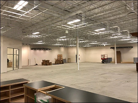 Showroom (August)