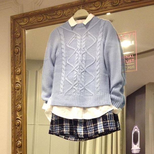Photo: Oasis Fashion Facebook