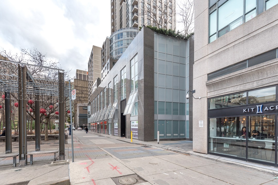 Cumberland Street/Village of Yorkville Park frontage. Barry's Boot Camp will occupy part of the space. Image: Gensler .