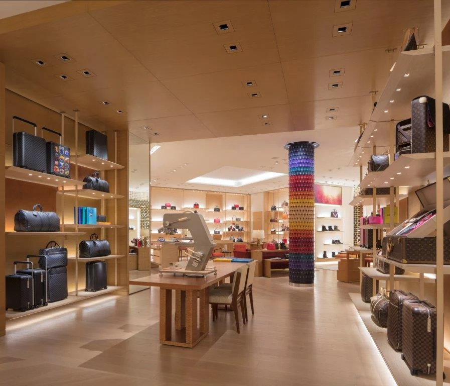 Louis Vuitton - Chinook Centre Interiors