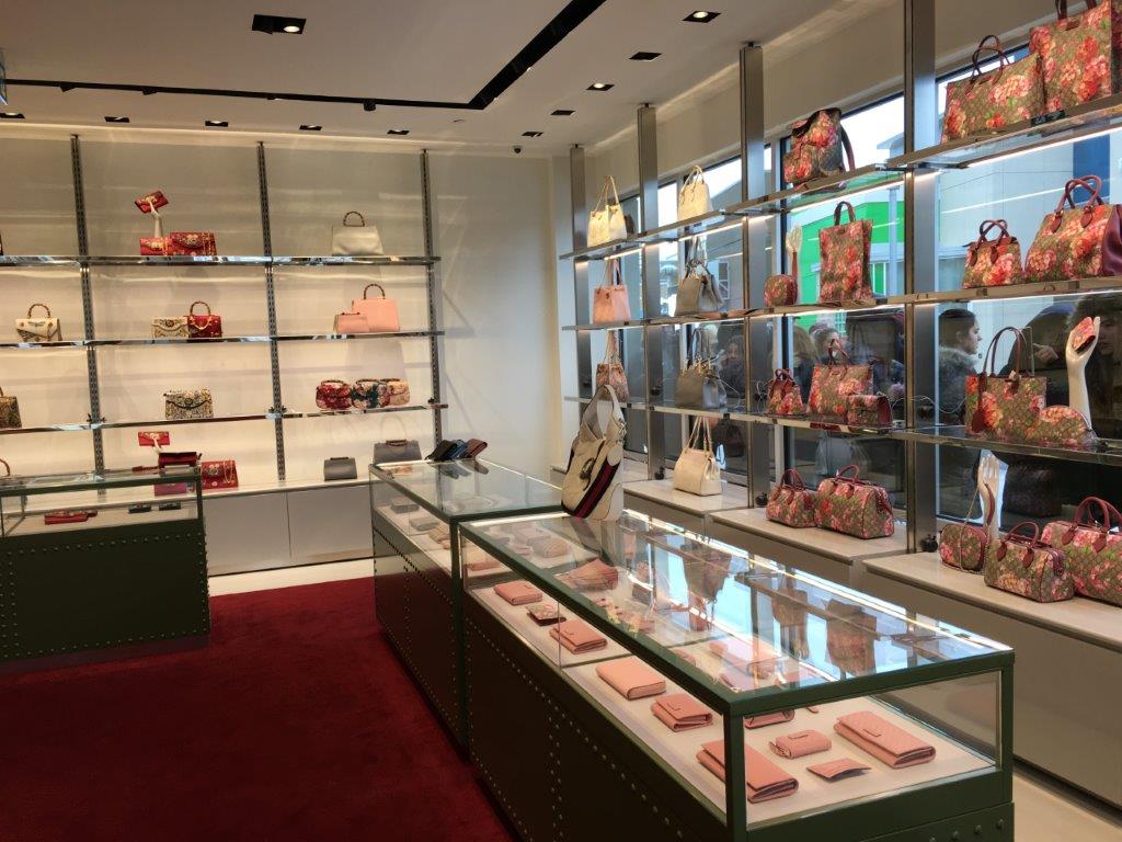 gucci outlet trafalgar