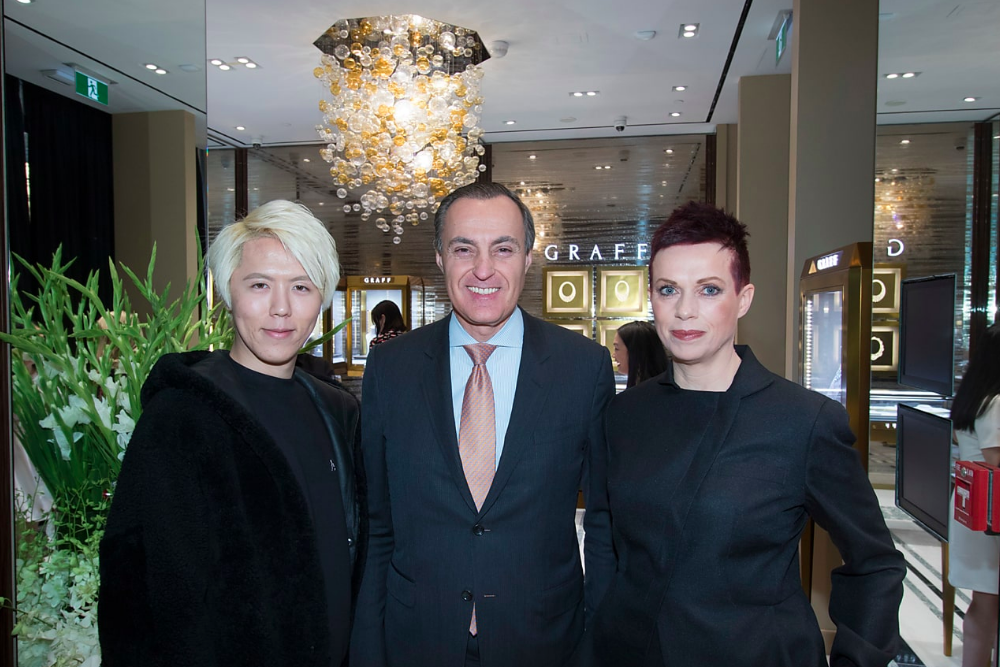 Left-to-right: Lancho Cephivenus (CEO of Chobee Aesthetic Marketing), Jean-Christophe Bédos, (President and CEO of Birks Group Inc., and Helen Siwak, West Coast Correspondent for Retail-Insider