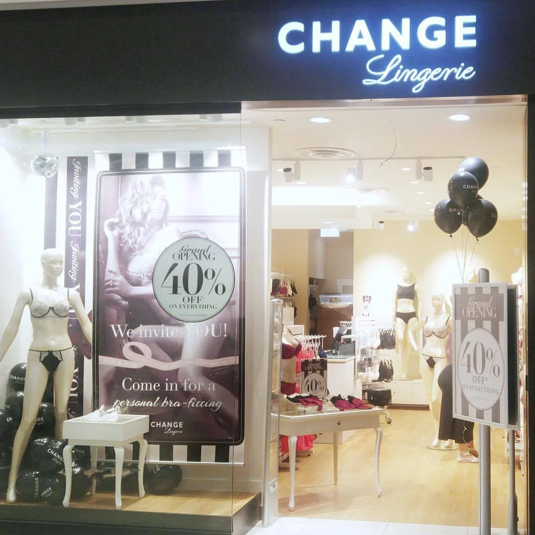 CF Richmond Centre Location. Photo: CHANGE Lingerie Facebook