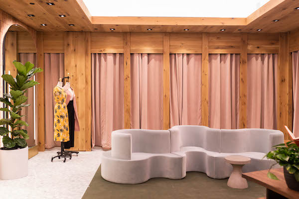 aritzia store design
