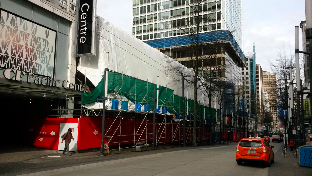 SLIDESHOW: H&M CF Pacific Centre