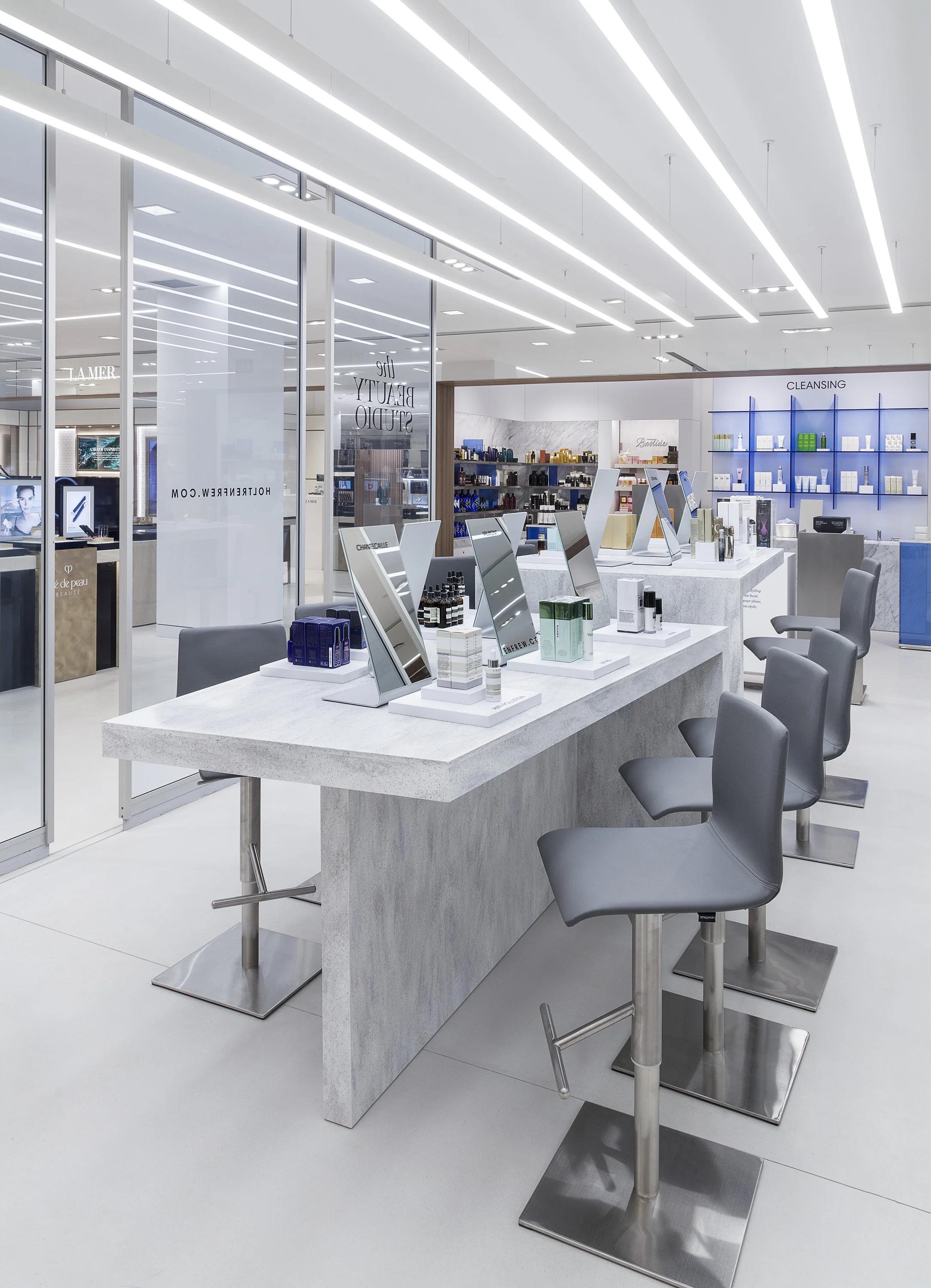 photo: holt renfrew