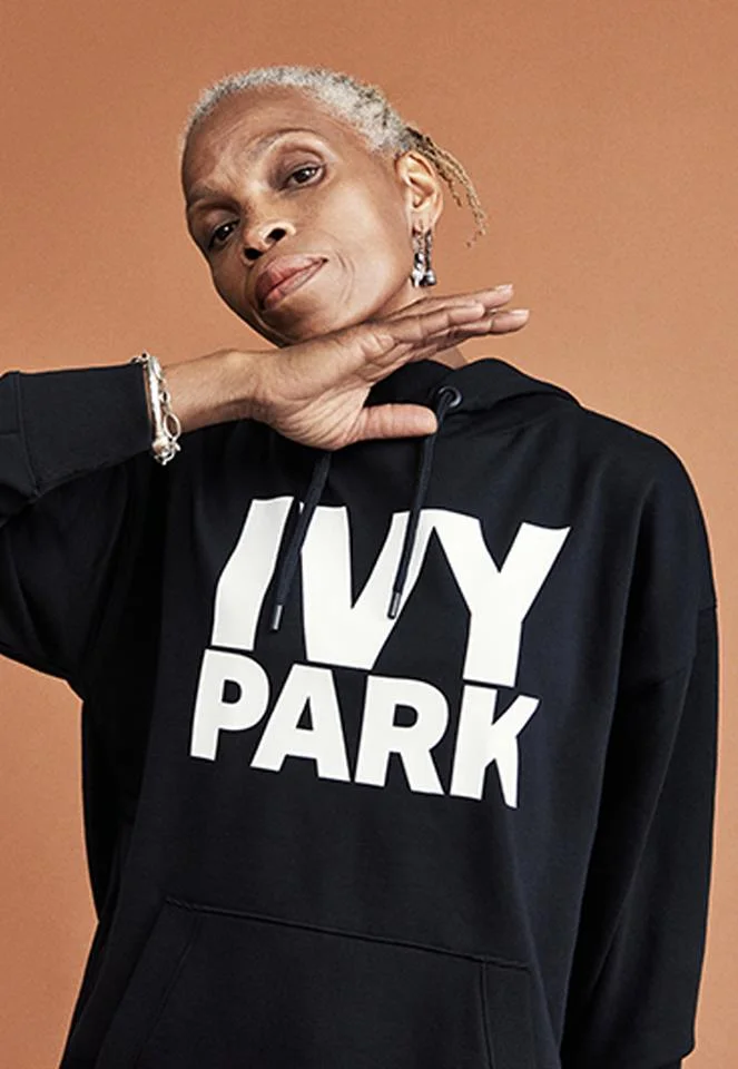 beyonce4_fb.jpg