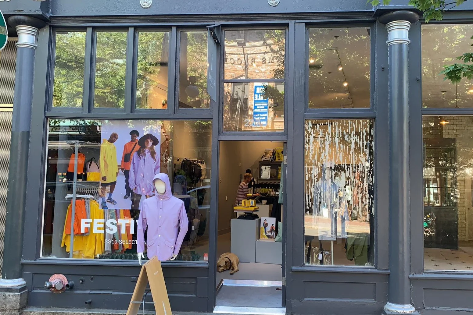 rains’ new vancouver store photo: lee Rivett
