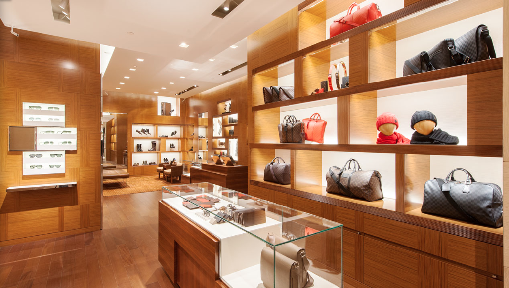 Gucci boutique opens at Plaza Frontenac