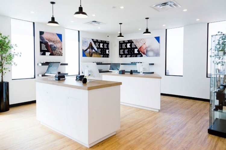 3 Key Challenges Facing Cannabis Retail in Canada, &amp; How to Overcome Them: Experts
