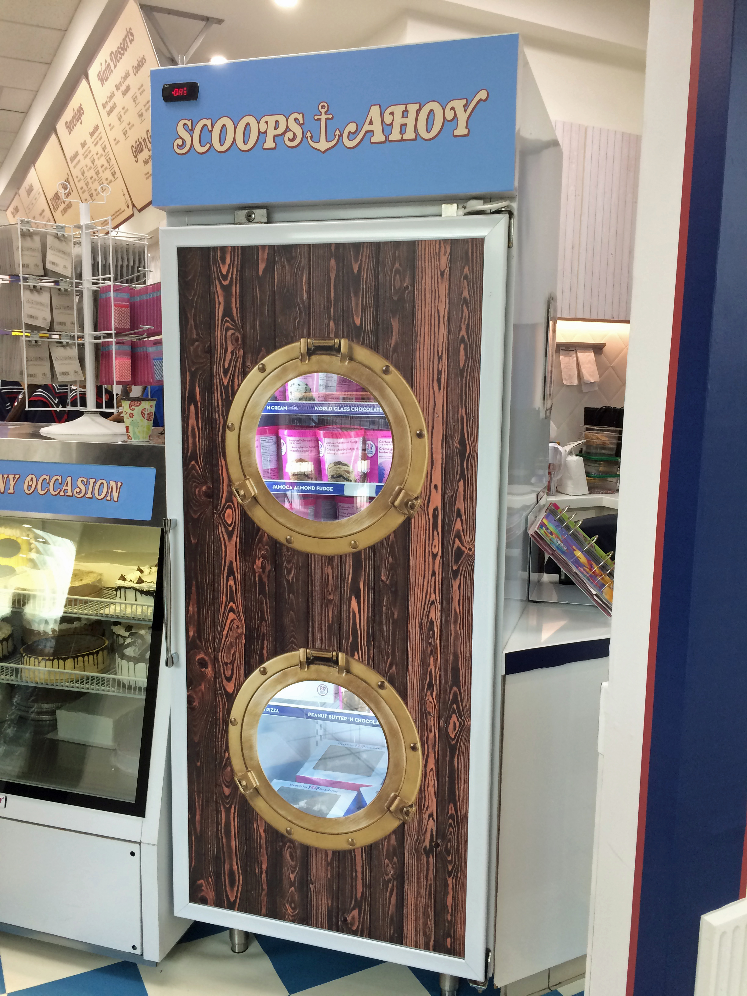 Scoops Ahoy A Bitchin' Experiential Marketing Tactic by BaskinRobbins