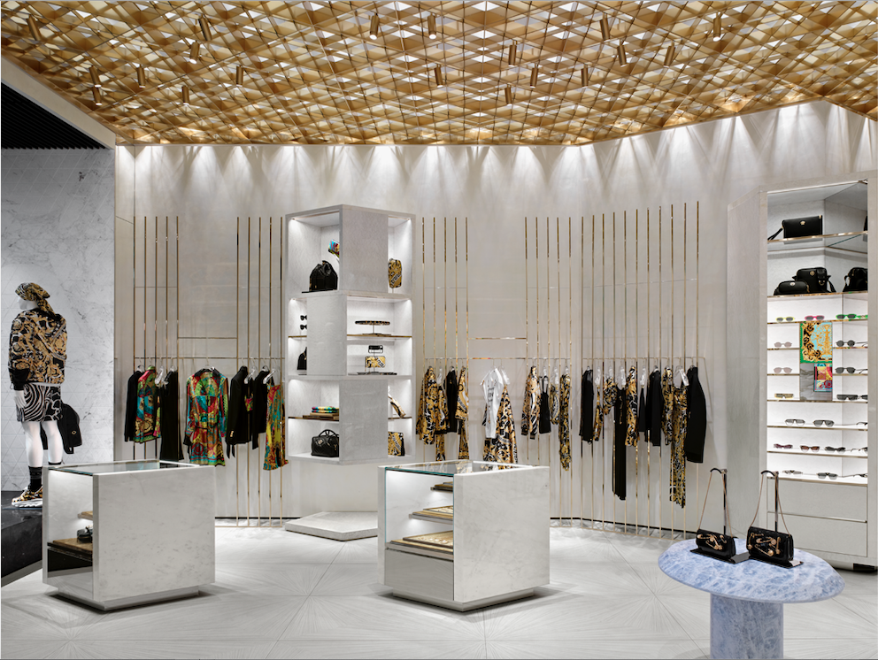 PHOTO: VERSACE