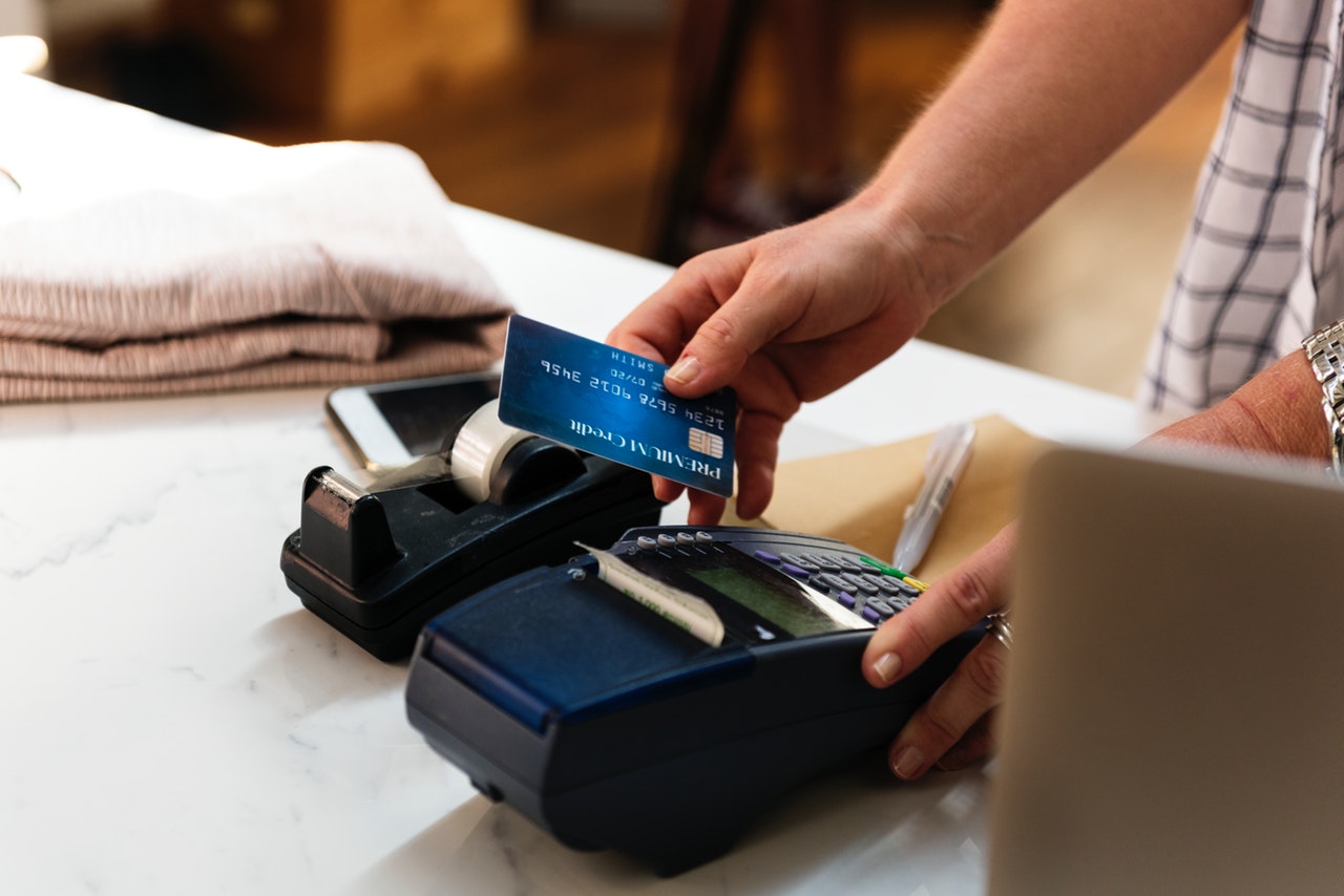access-card-cellphone-1308747.jpg