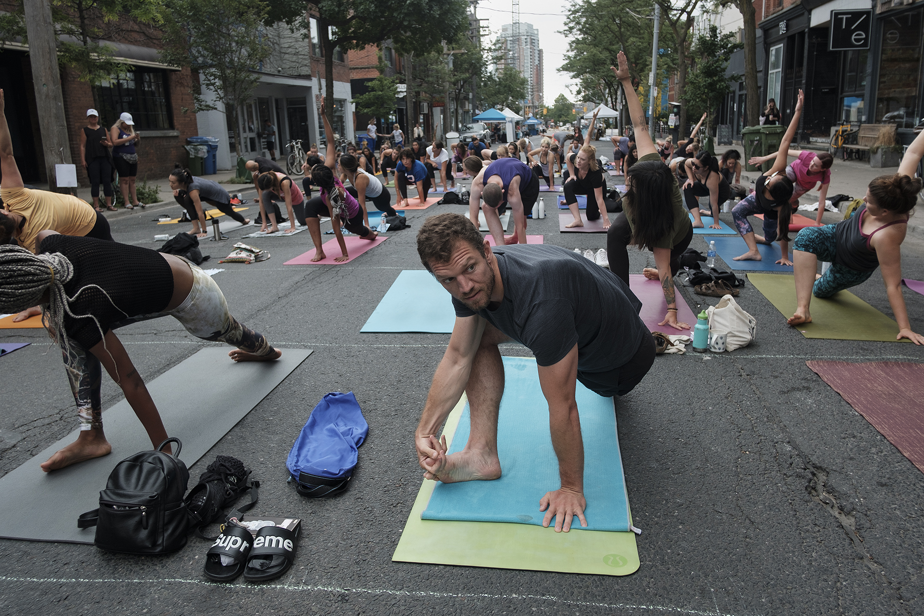 OssFest18 - Street Yoga5.jpg