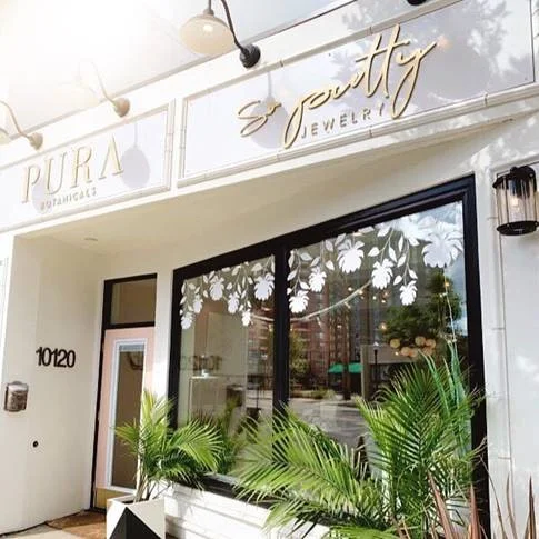 PHOTO: SO PRETTY/PURA BOTANICALS
