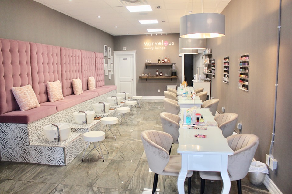 MARVELOUS BEAUTY LOUNGE PHOTO: BEACH VILLAGE BIA