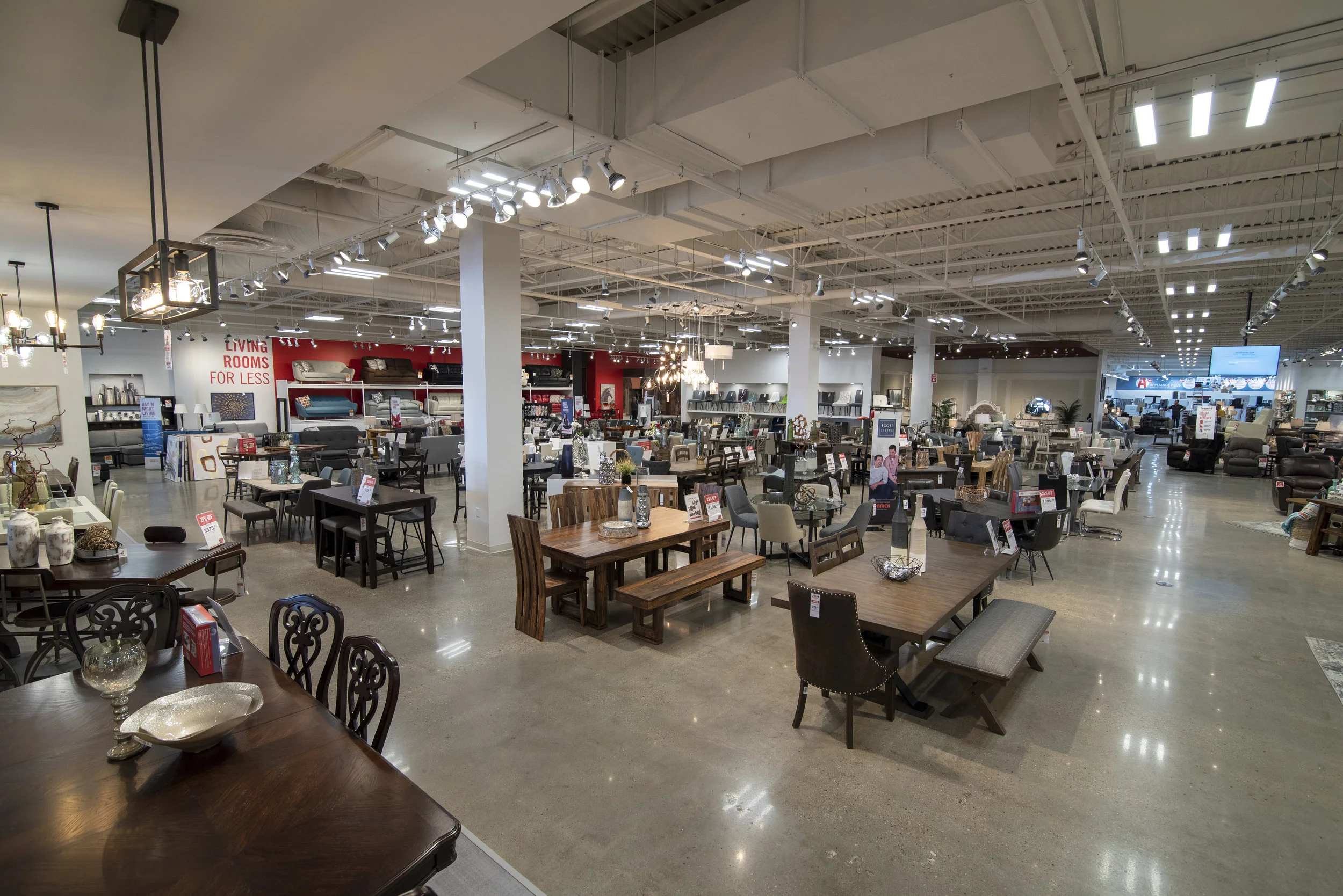 BrickandMortar Experience is More Important than Ever For Canadian