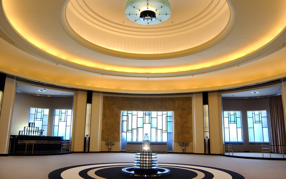 Carlu-round-room-ps-960x600.jpg