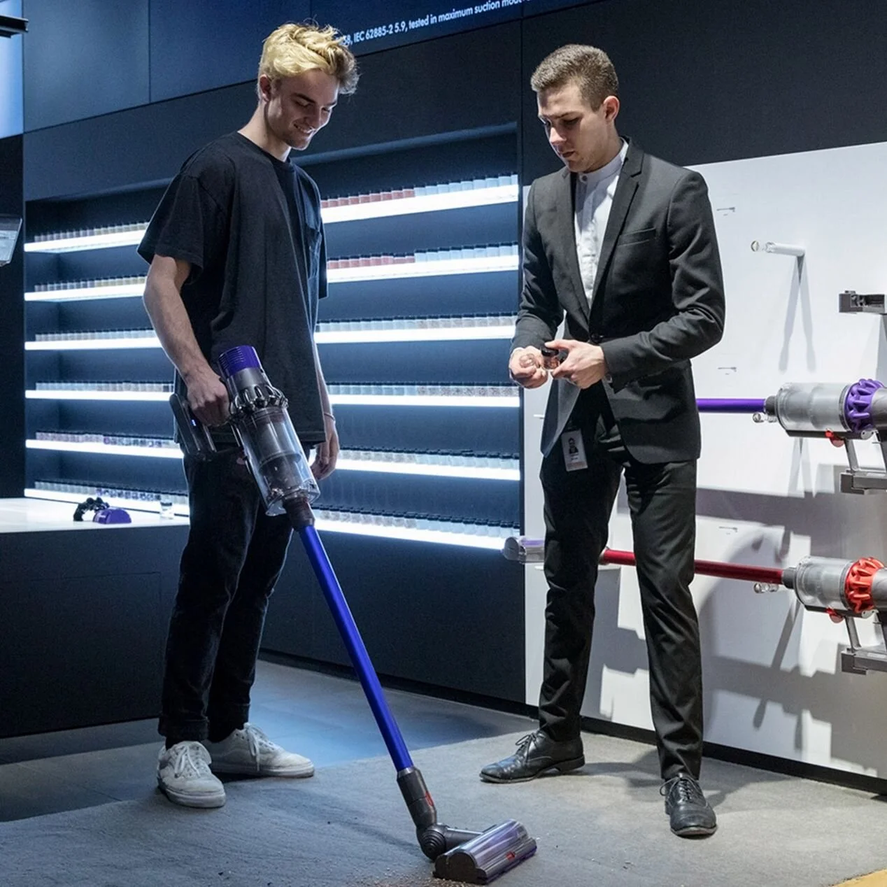 photo: dyson demo