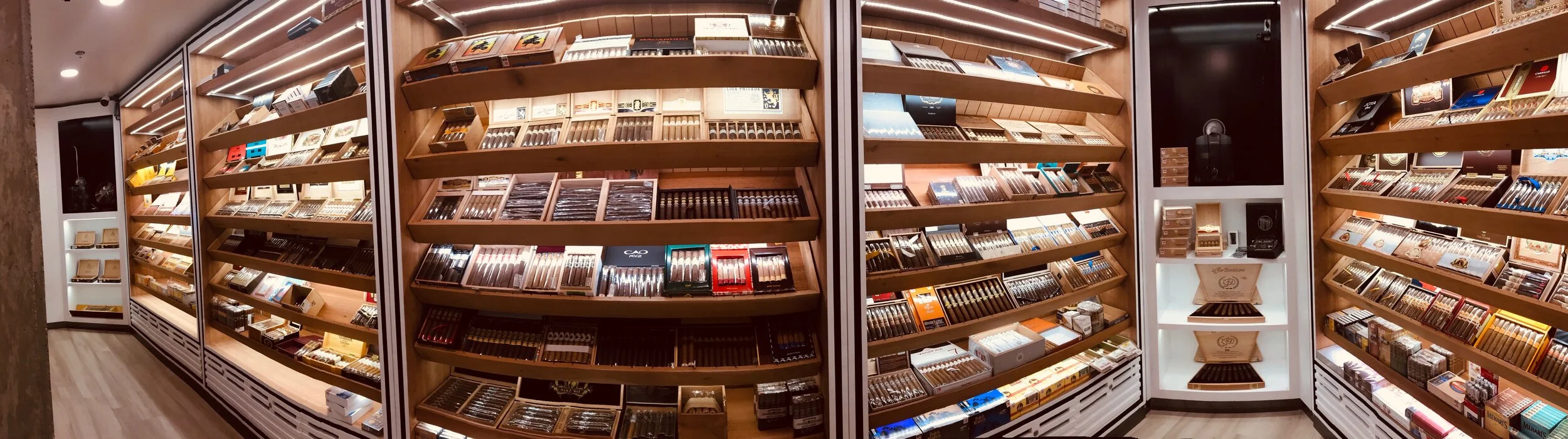 photo: tobacco outlet cigar boutique