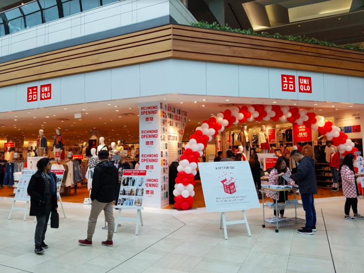 photo: retail insider (opening of Uniqlo store, WEM)