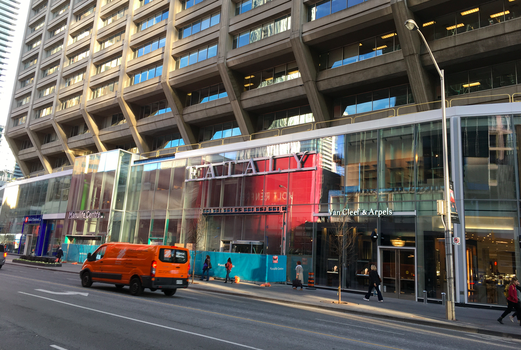 Eataly’s street-facing entrance will include a revolving door and prominent upper-level signage. A van Cleef &amp; Arpels to the right in this photo is part of the recently re-opened Maison Birks store. photo: Retail Insider