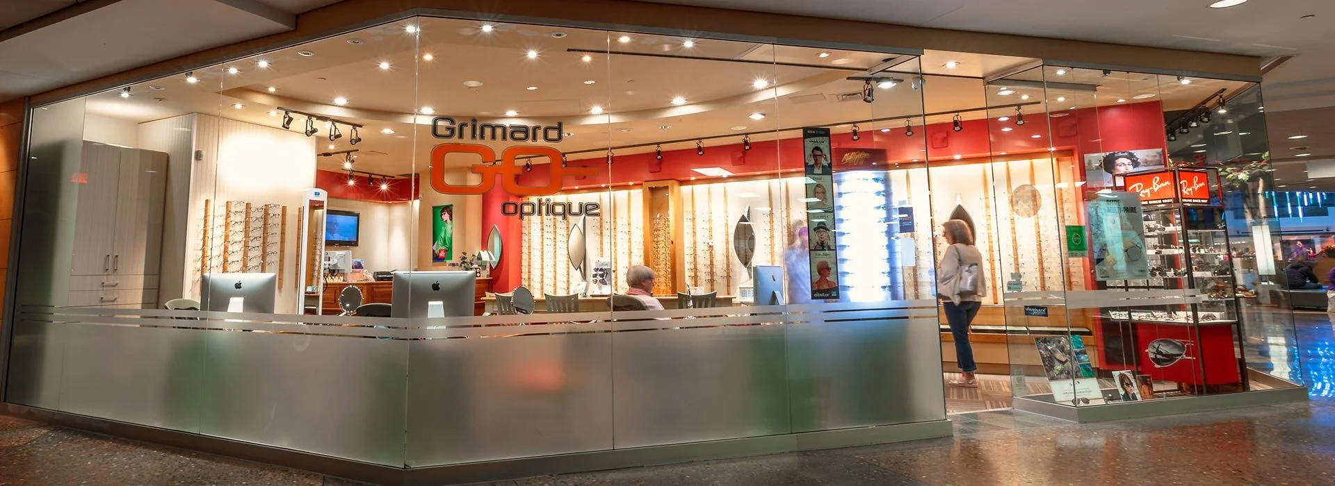 grimard-optique-lunetterie-succursale-complexe-desjardins-bg-1920x700-02.jpg