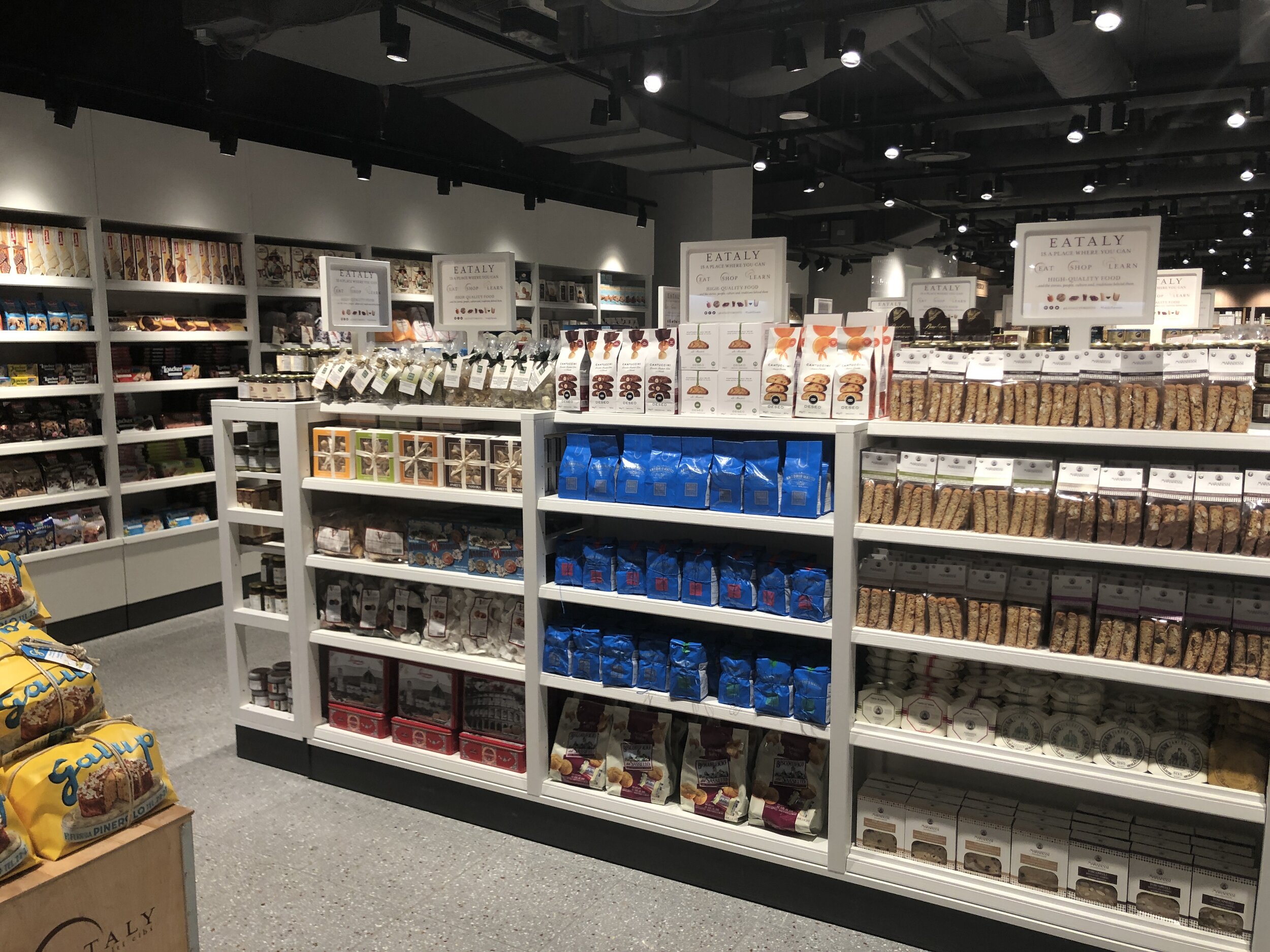Grocery area at Eataly. Photo: jessica finch