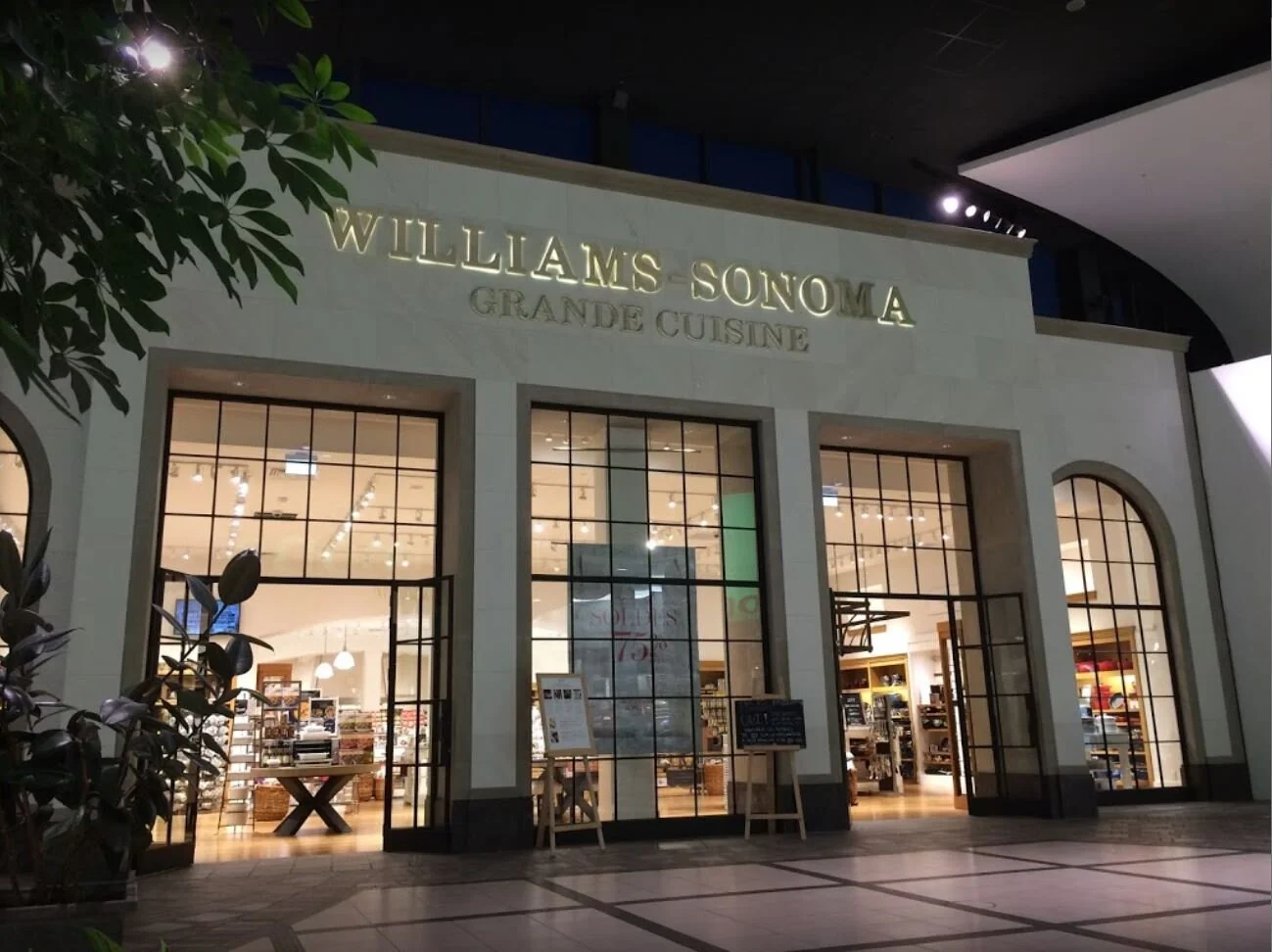 Williams Sonoma To Exit Quebec Amid Multiple Store Closures In Canada