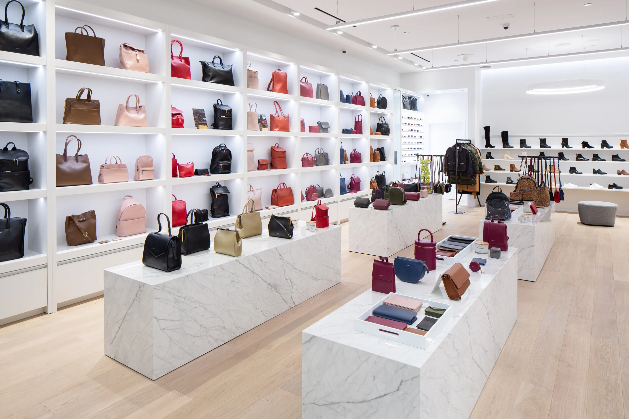 photo: bellevue store, washington