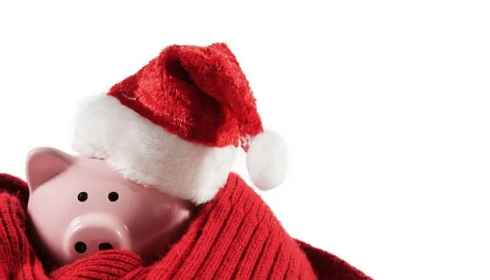 christmas-shopping-on-a-budget-9-easy-tips-blog.jpg