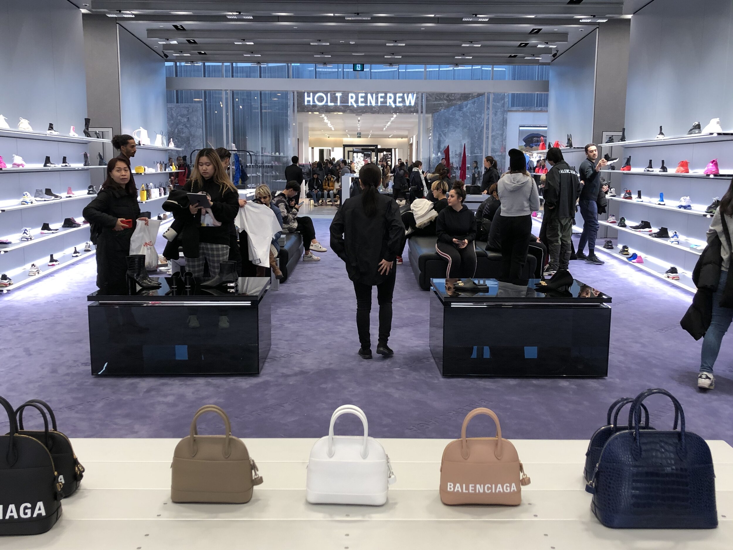 balenciaga canada location