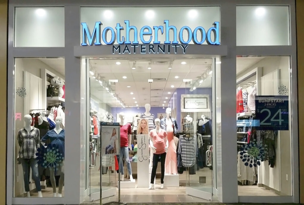 photo: motherhood maternity
